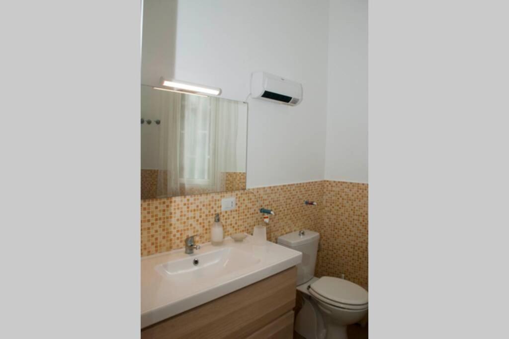 קטאניה Casa Vacanza Zina מראה חיצוני תמונה